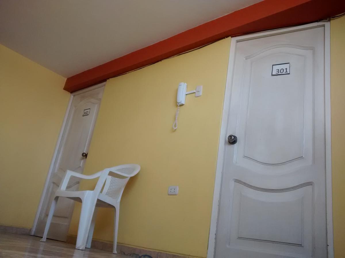 Hotel Humboldt Чиклайо Экстерьер фото
